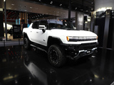 GMC HUMMER EV 白色