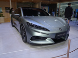 腾势Z9GT 银色