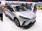 名爵 MG4 EV 银色