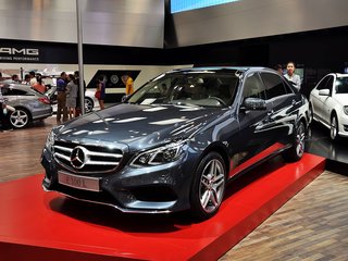 奔驰E300L