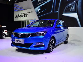 悦翔V7