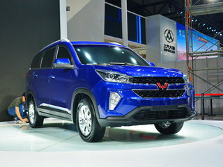 五菱SUV