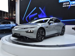 小鹏汽车P7 2020款
