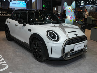 MINI 5-DOOR 白色