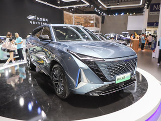 长安 Z6IDD 高配 蓝色