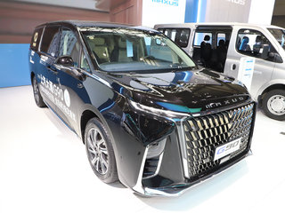 上汽大通 G90 黑色