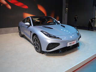 哪吒 GT  蓝色