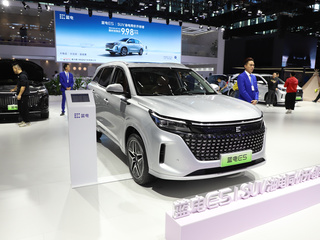 蓝电E5 银色