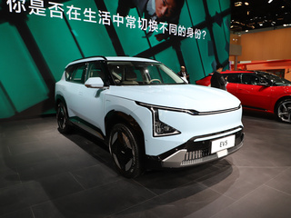 起亚 EV5 蓝 色