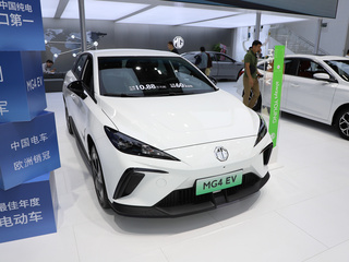 名爵 名爵4EV 白色