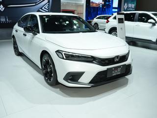 东风本田思域 HATCHBACK 白色