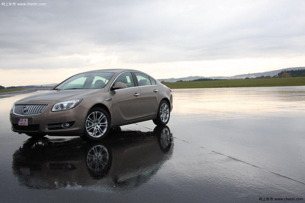 君威 别克 新君威图片