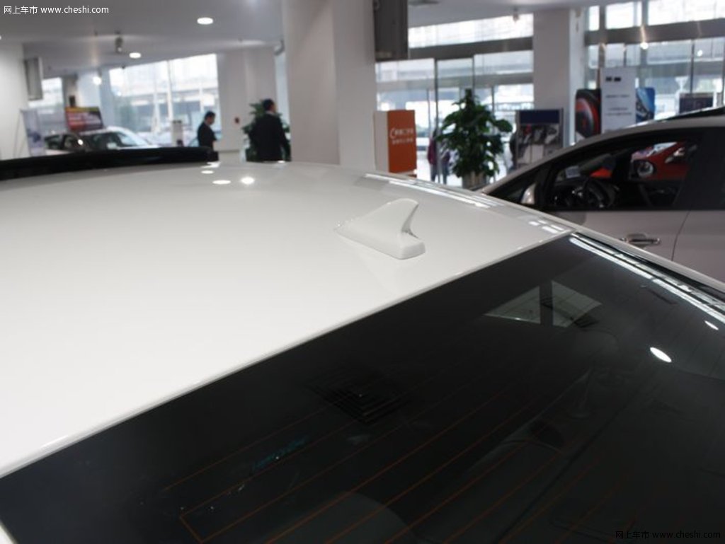 君威 别克 新君威图片