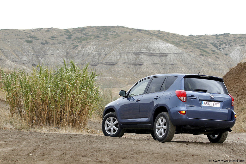 丰田rav4(海外 丰田(进口 rav4图片