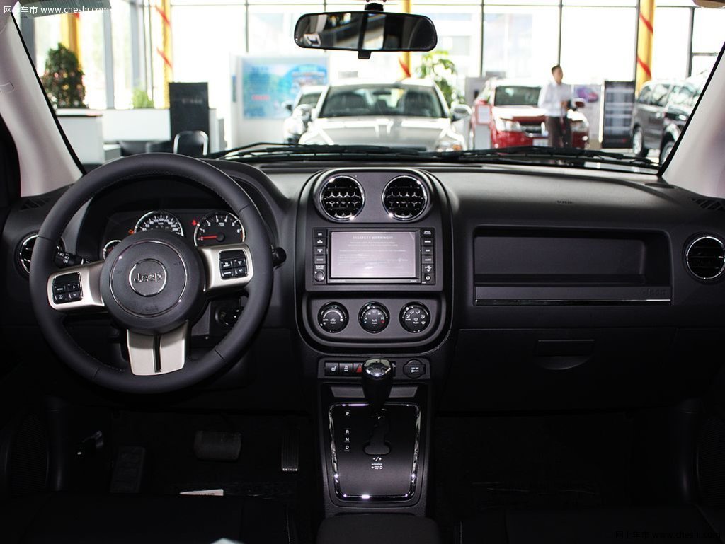 4ded93806353e.jpg