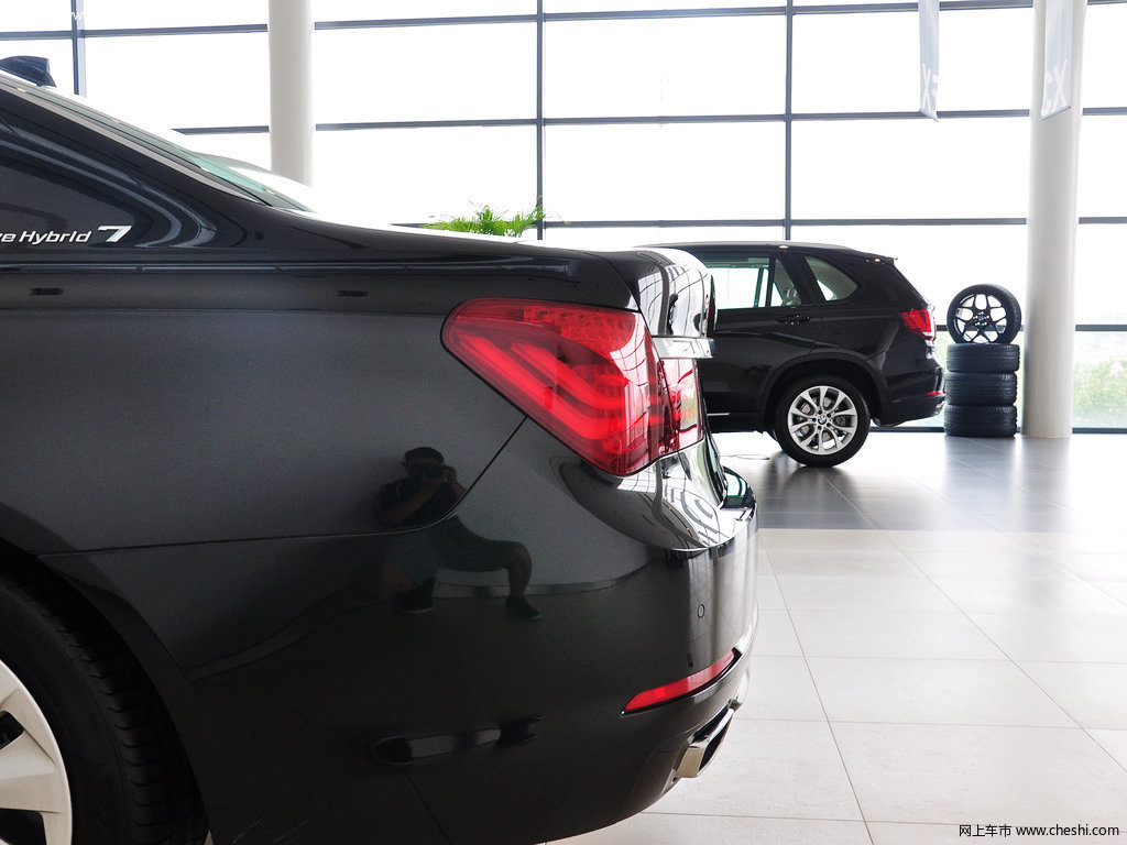 宝马7系 2013款 740Li 3.0T 混合动力版图片