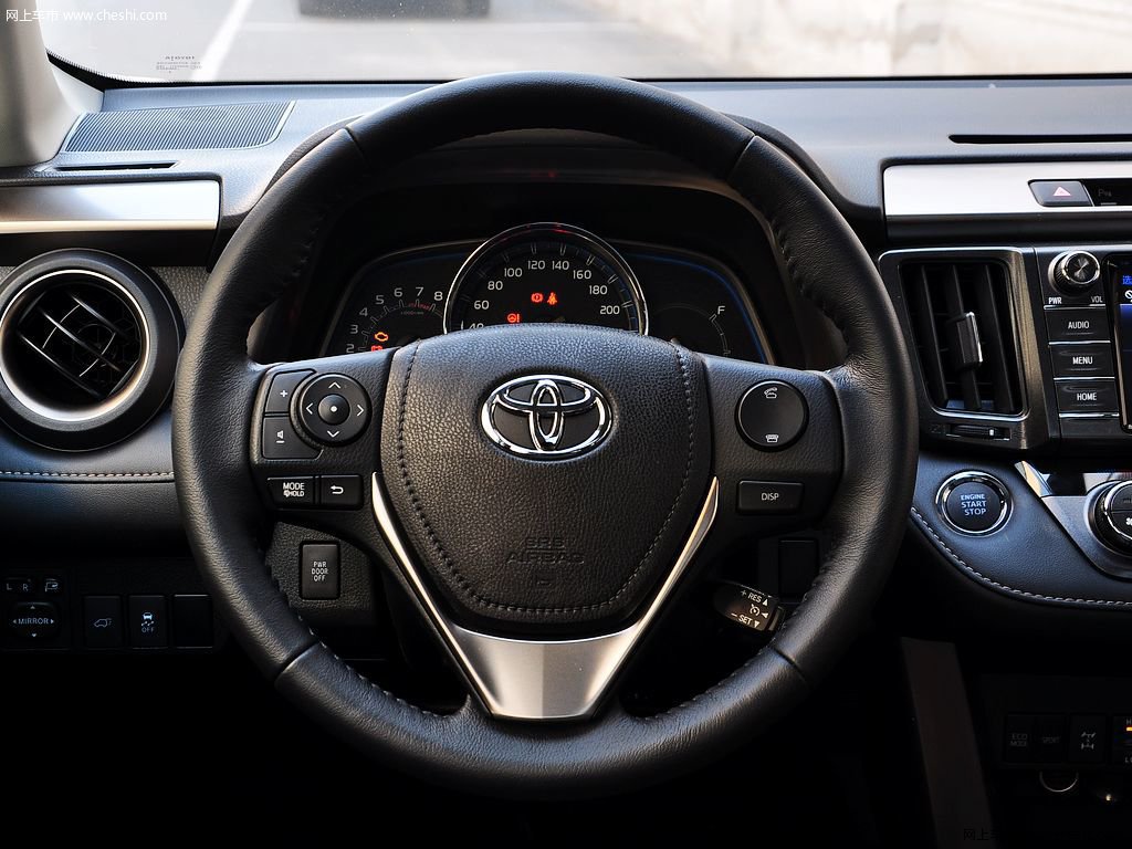RAV4荣放 15款 丰田 RAV4 2.5L 自动四驱尊享型 5座图片