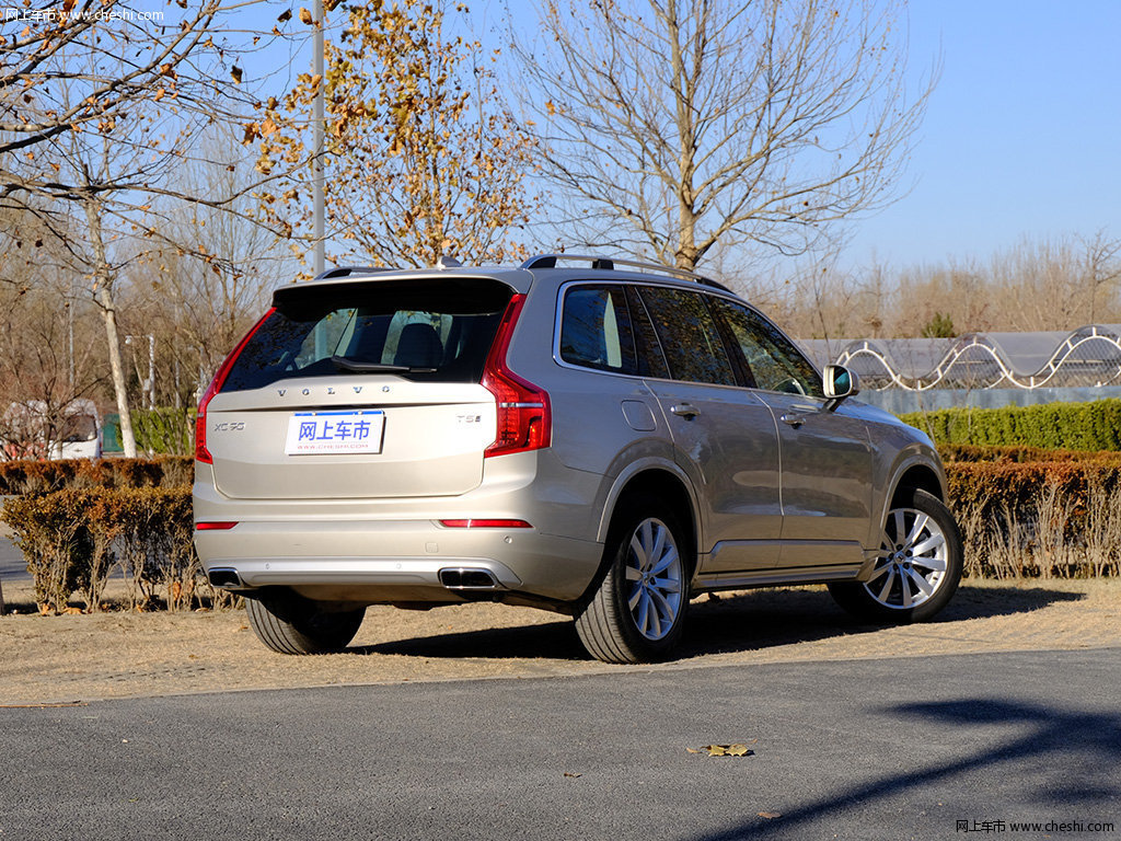 沃尔沃xc90 图片