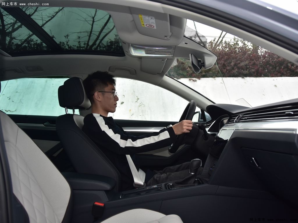 2020 380tsi dsg 콢