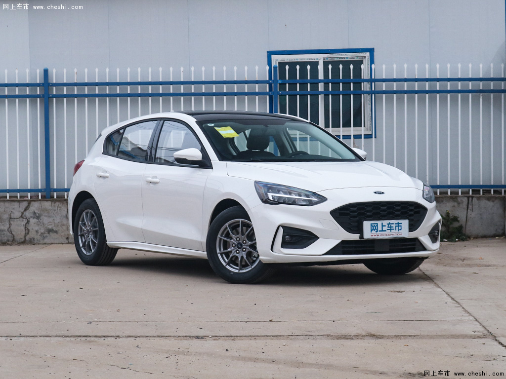 左 右→             福克斯2021款 两厢 ecoboost 180 自动锋潮型