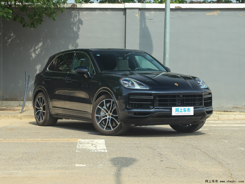 深蓝色卡宴 2020款 cayenne turbo4.0t外观整体高清(1