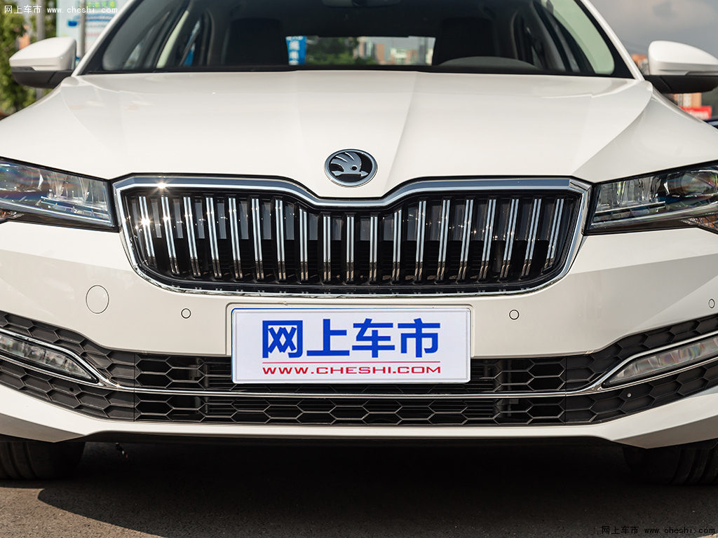 汽车图片 斯柯达 速派 2021款 tsi330 dsg豪华版  2021 tsi330 dsg