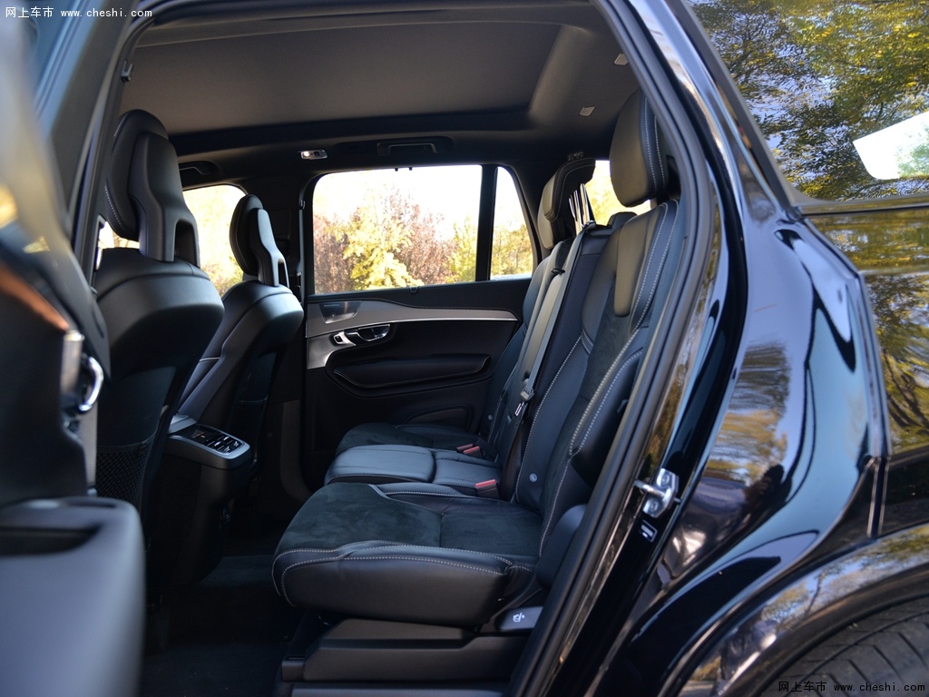 沃尔沃xc90 图片