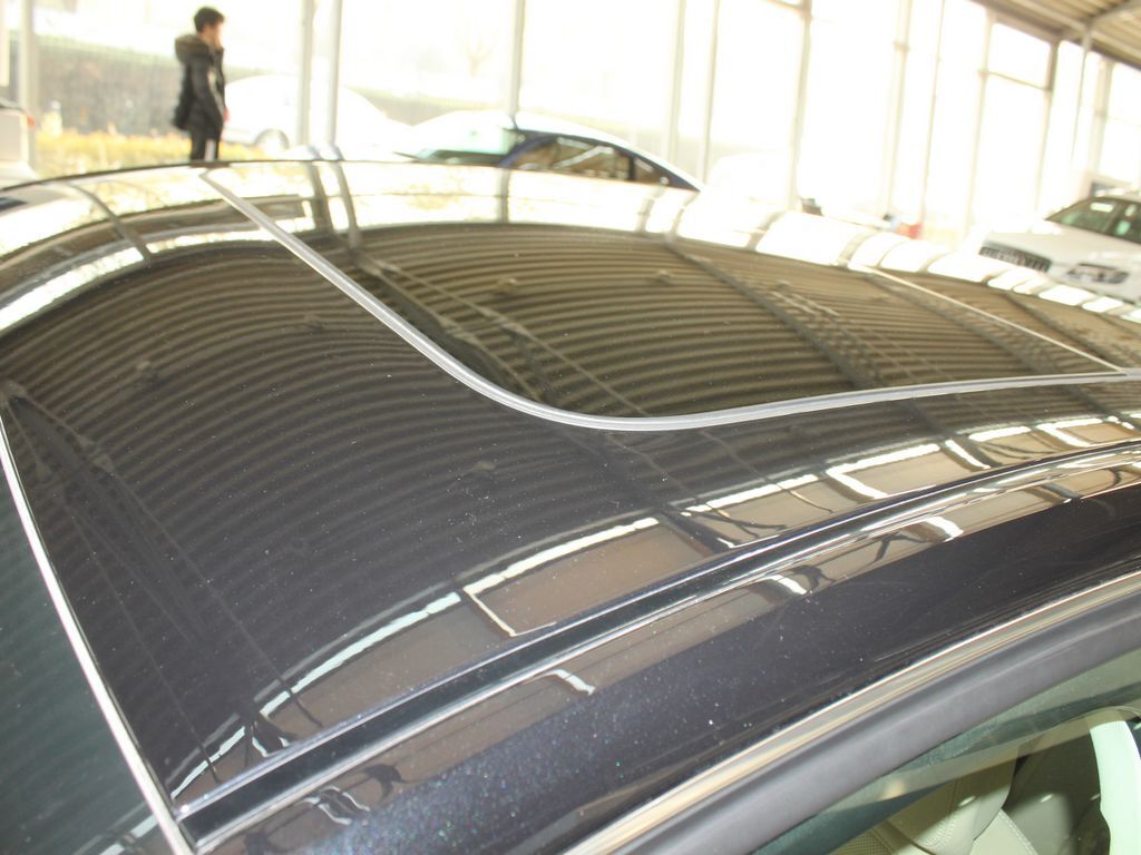 奥迪A8 2011款 3.0TFSI High quattro 豪华型图片