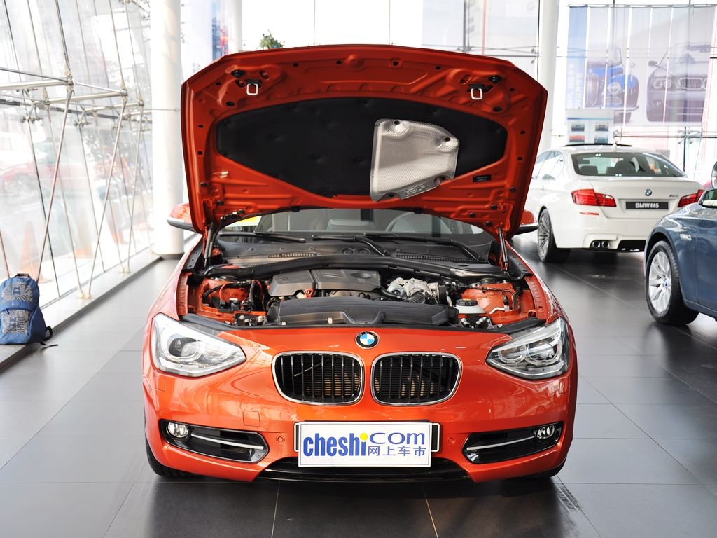 宝马1系（进口） 118i 1.6T AT 运动型 2012款图片