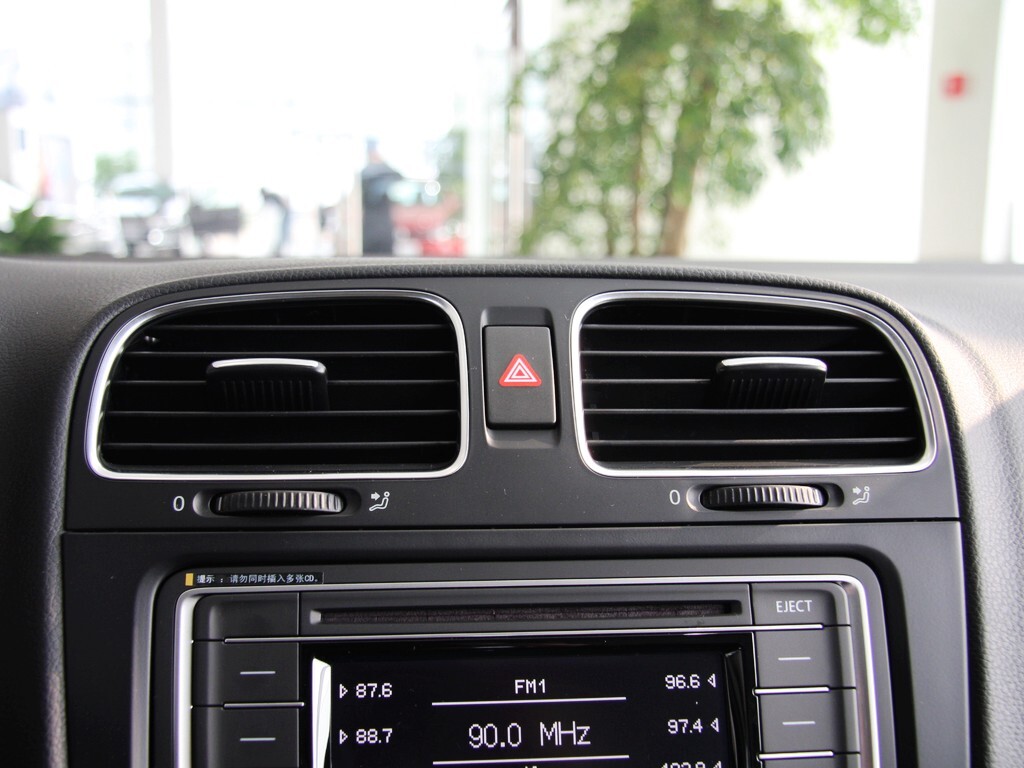 高尔夫 2012款 高尔夫 1.4TSI DSG 豪华型图片