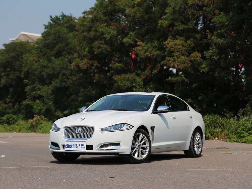 捷豹XF 2.0T 自动 奢华版 2013款图片