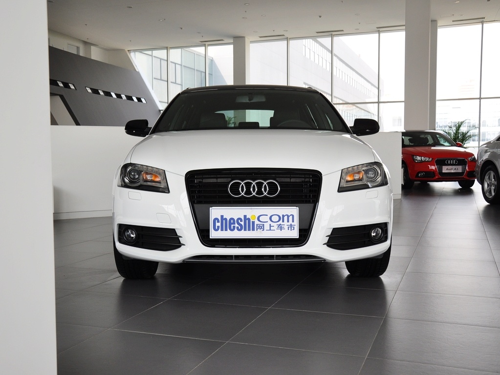 奥迪A3(进口) A3 Sportback 30TFSI 1.4T AT 舒适型 2013款图片