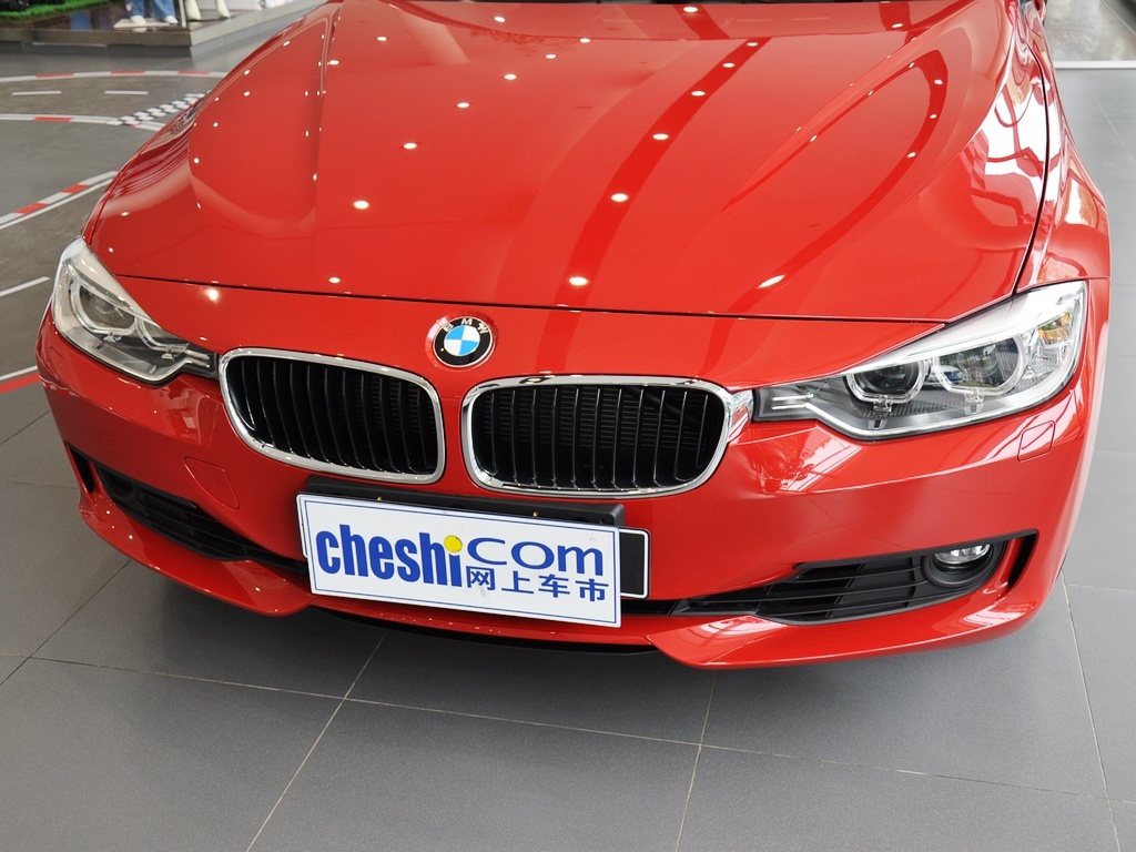 宝马3系 320i 2.0T AT 时尚型 2013款图片
