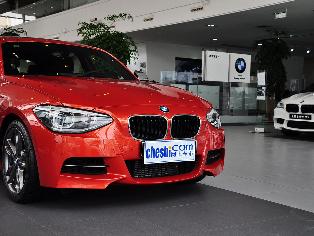 宝马1系（进口） 2013款 改款 M135i 5门版图片