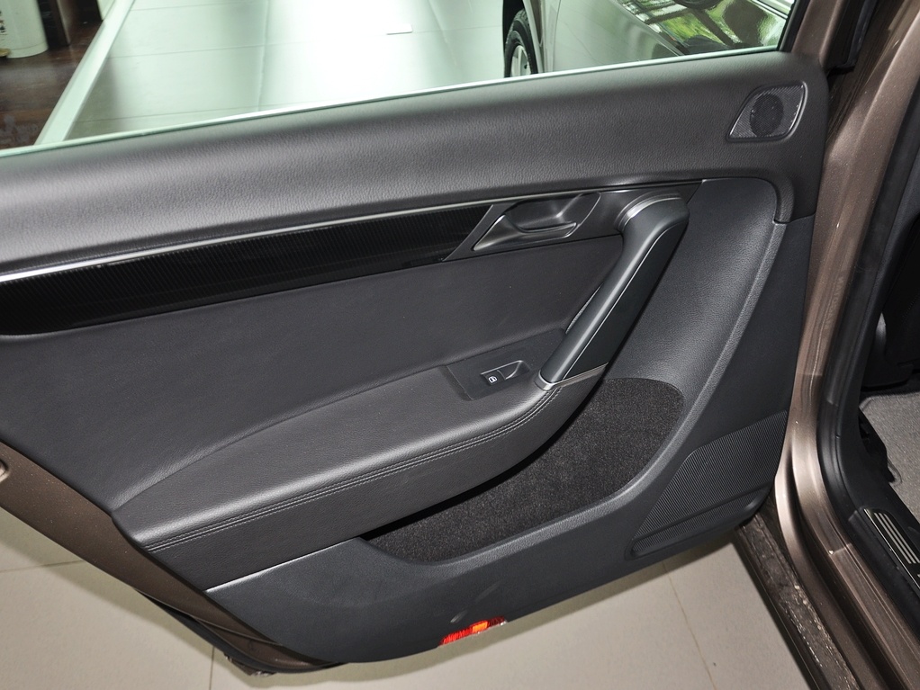 迈腾 2013款 1.8TSI DSG豪华型图片