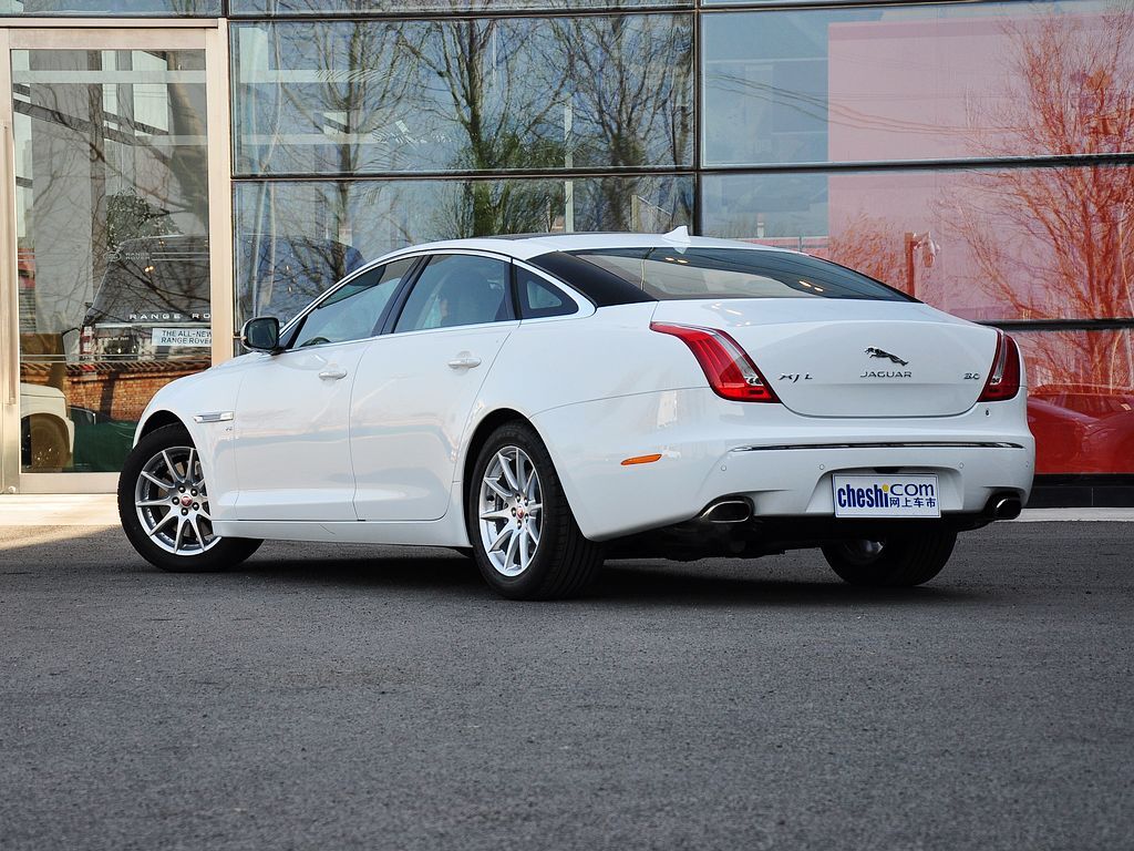 捷豹XJ XJL 3.0 SC 两驱全景商务版 2014款图片