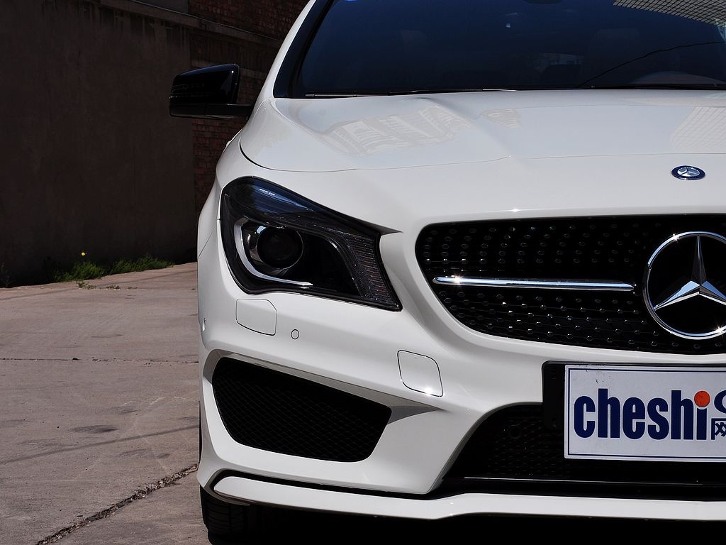 奔驰CLA CLA260 4MATIC 2014款图片