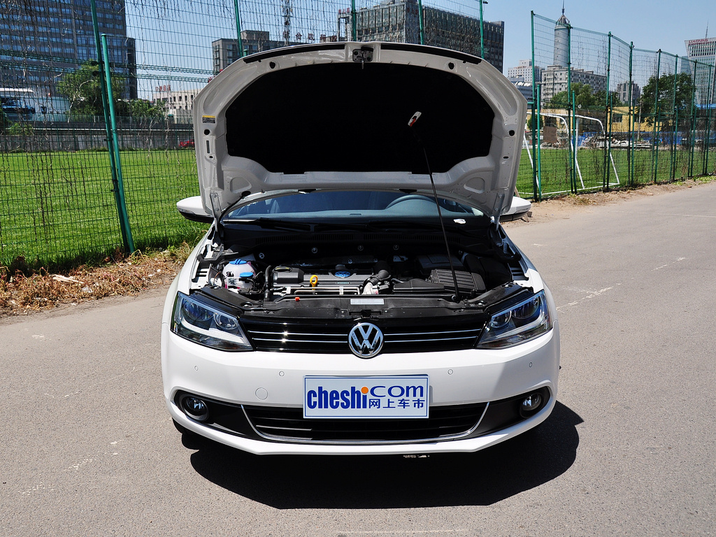 速腾 2014款 改款 1.4T 手动 豪华型图片