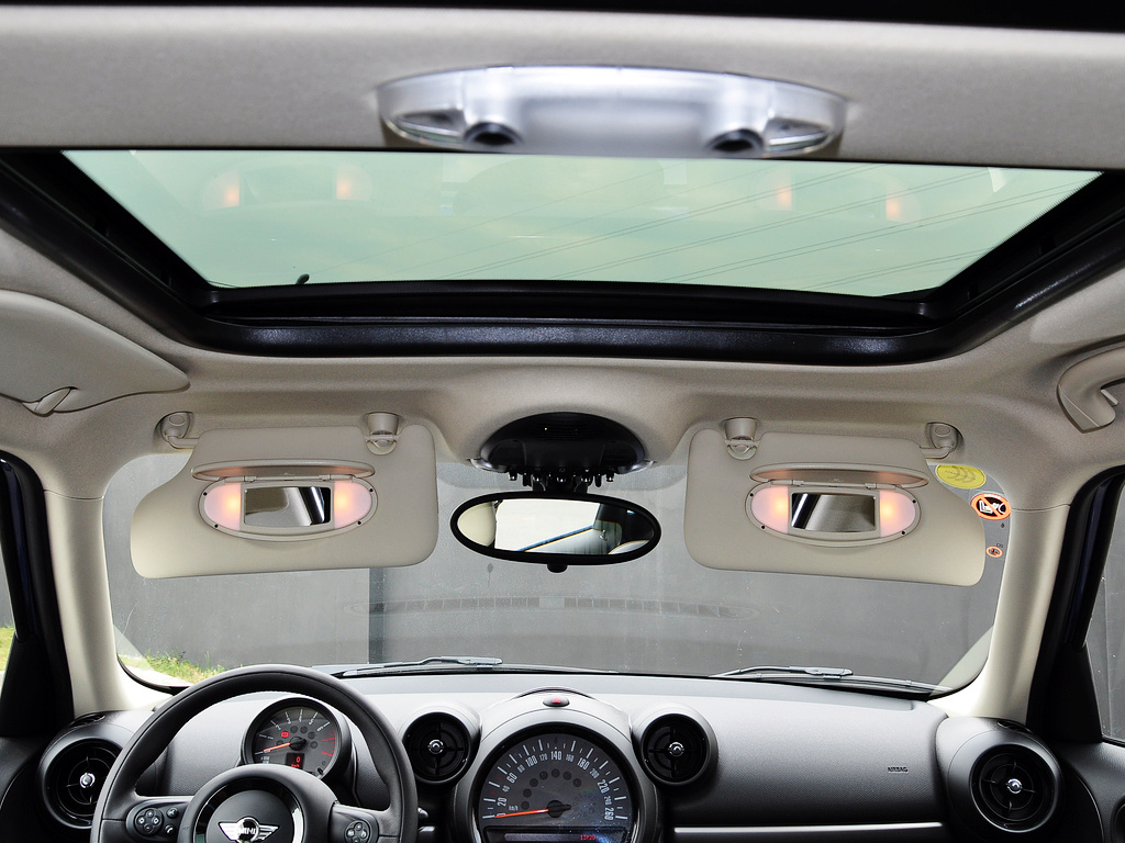MINI COUNTRYMAN 2014款 1.6T COOPER All 4 Fun图片
