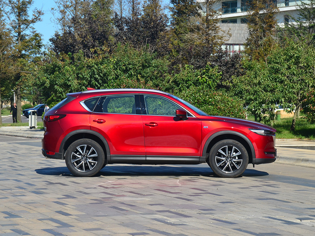 马自达CX-5 图片