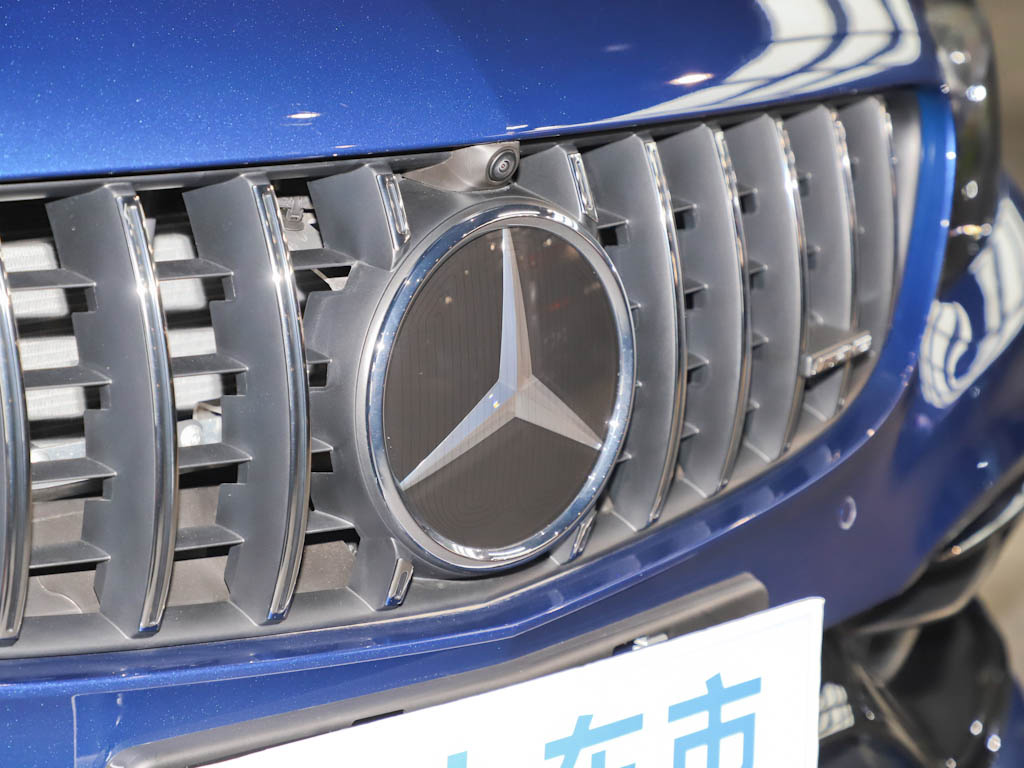 奔驰C级AMG 图片