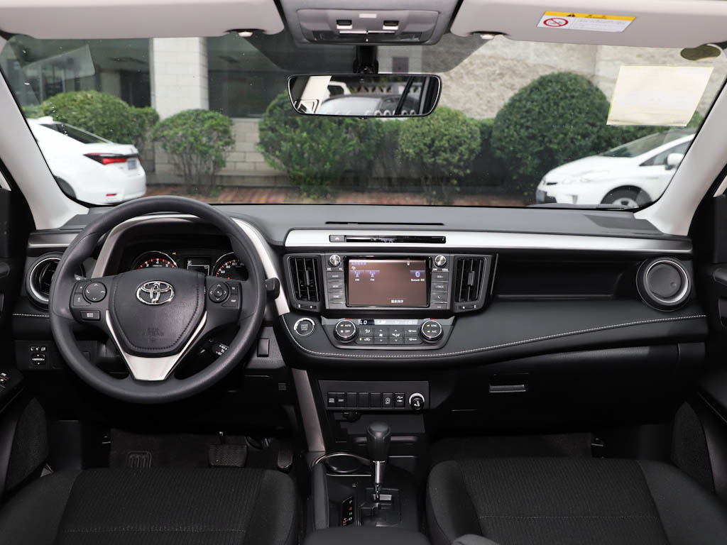 RAV4荣放 图片