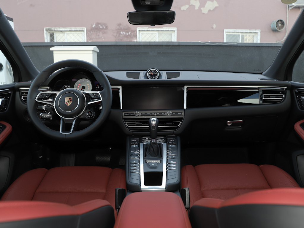 Macan 图片