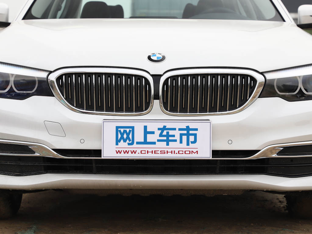 宝马5系 图片