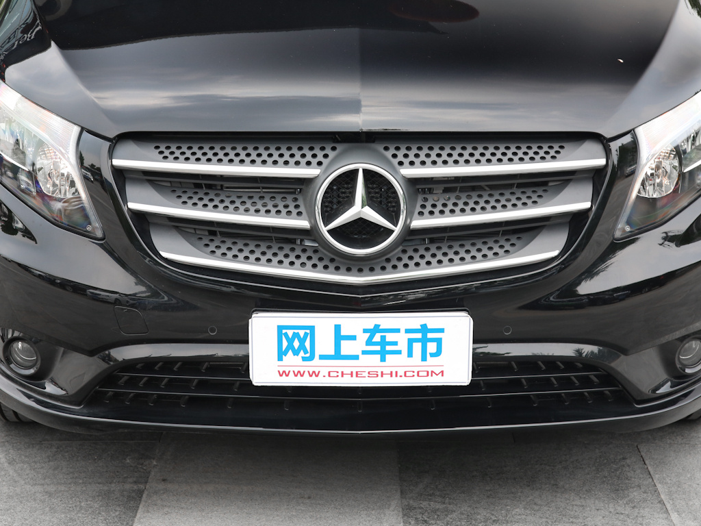 威霆 图片