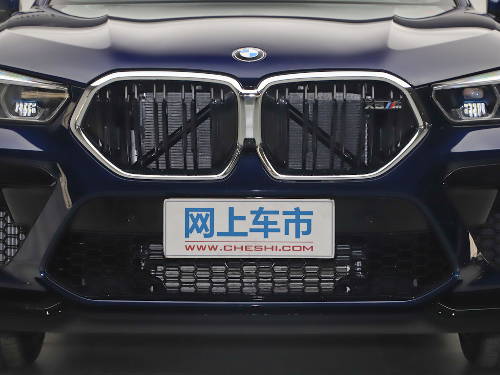 宝马X6 M 图片