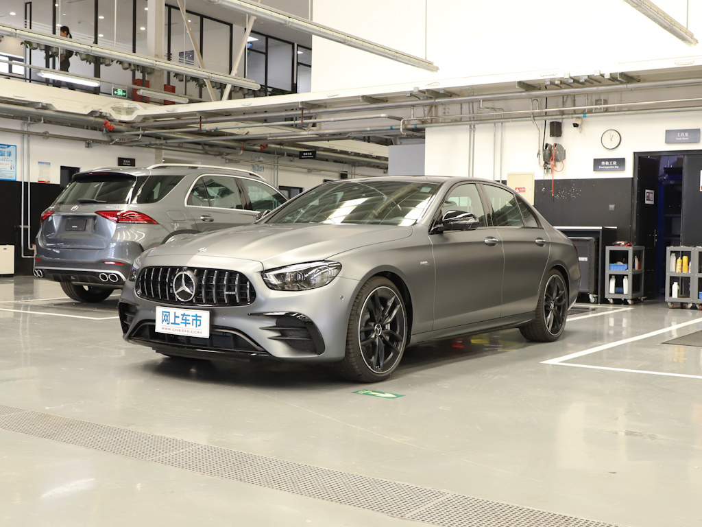 奔驰E级AMG 图片