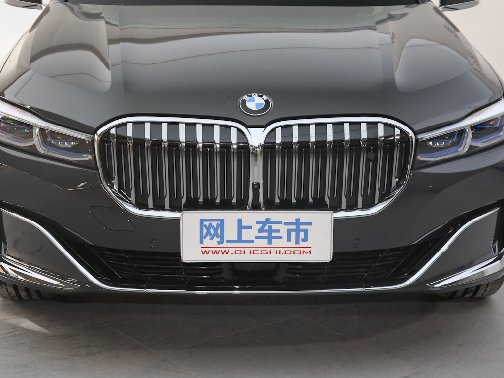 宝马7系 图片