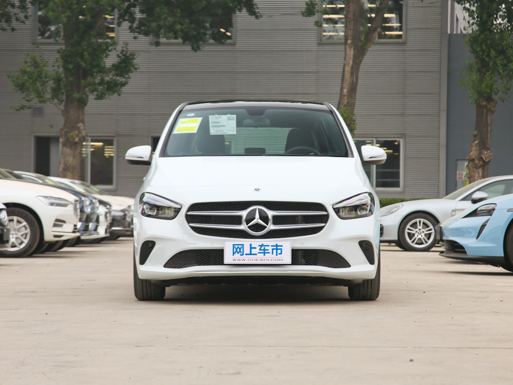 奔驰B级 图片