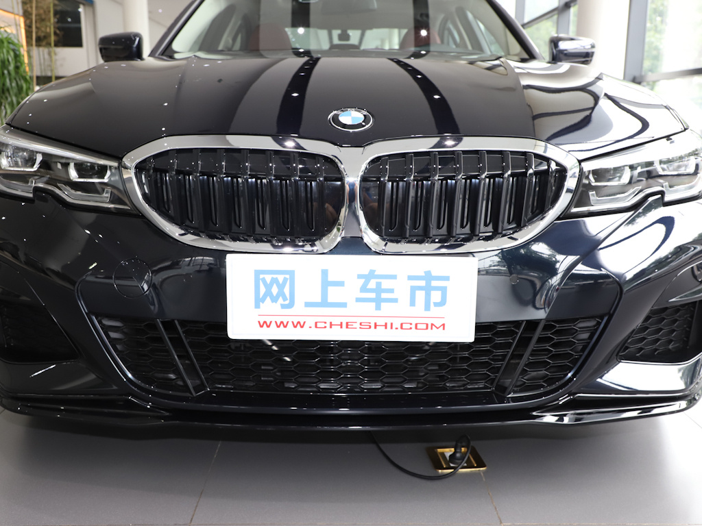 宝马3系 图片
